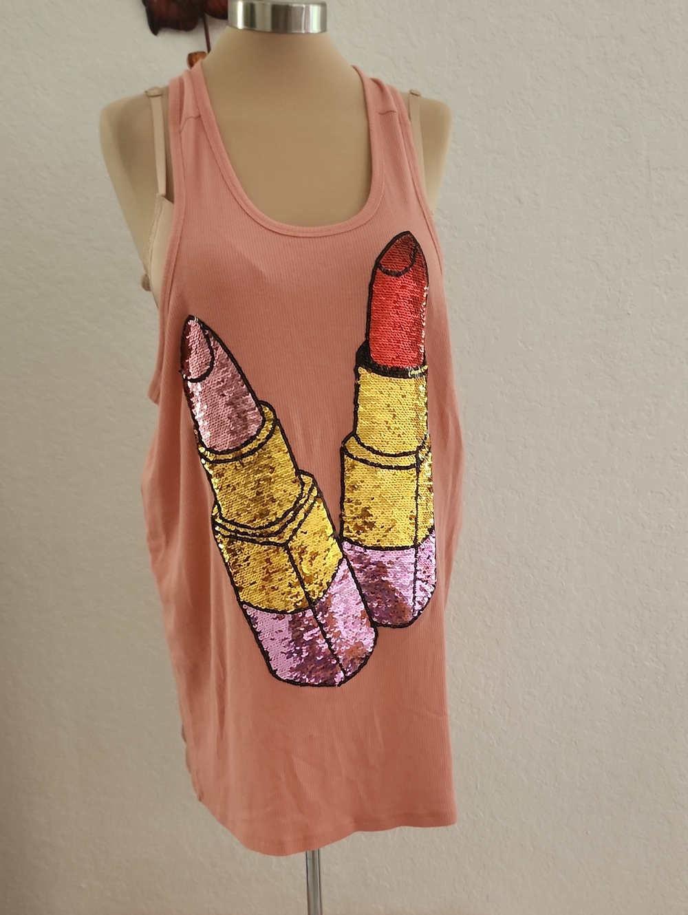 WILDFOX | Wildfox White label Sequin Lipstick Oversized Vest Top
